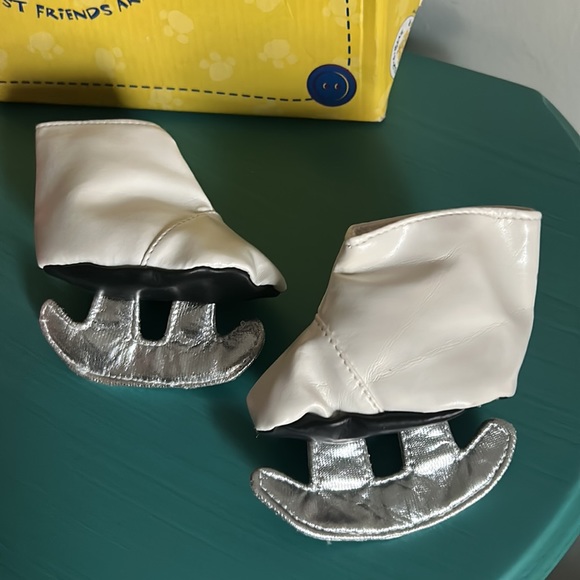 Build A Bear Winter Theme 5 Piece Holiday Outfit Accessories Gift Bag Bundle - Picture 5 of 14